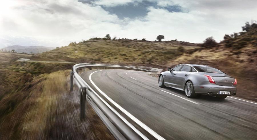  Jaguar XJR 2014 года  (фото 67 из 116)